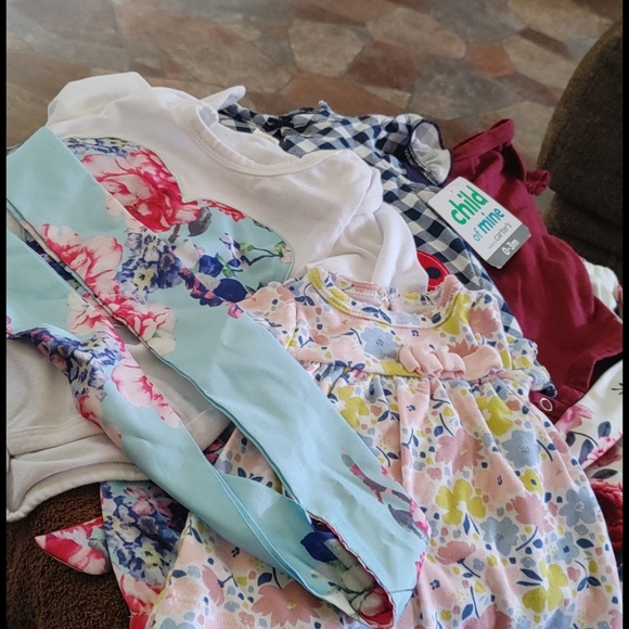 New born Baby bundle - Picture 1 of 5